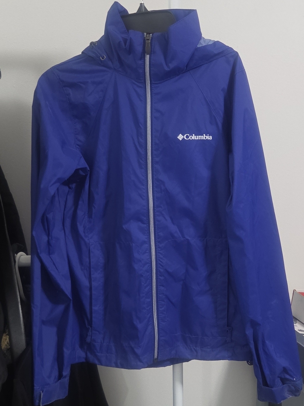 Columbia Women's Royal Blue Lightweight Hooded Rain Jacket/Windbreaker